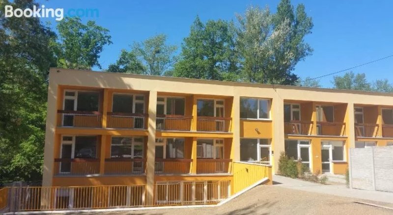 Aparthotel Usmev