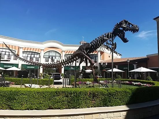Castel Romano Designer Outlet