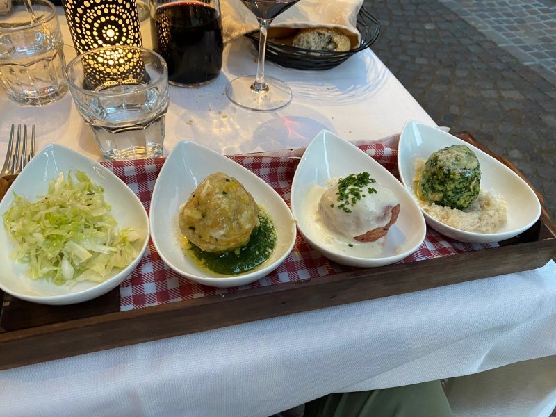 Ristorante Wirtshaus Vogele - Aquila Rossa - Roter Adler