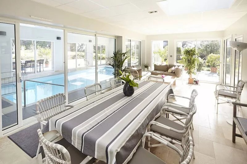 Superb SWIMMING POOL Villa 200m from the beach, 3000m2 enclosed garden, out of