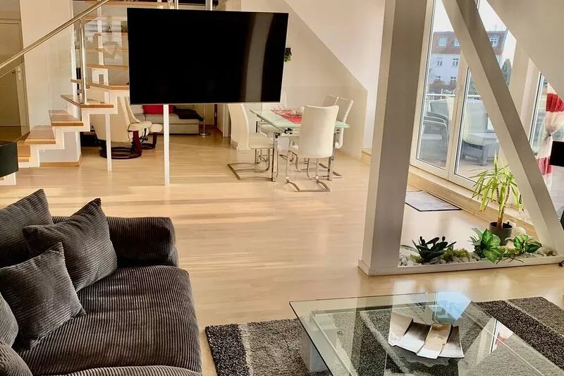 150sqm luxury apartment on Bornstedt - very good transport links