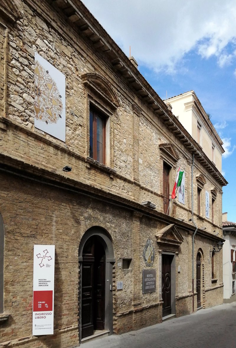 Mostra Dell'artigianato Artistico Abruzzese