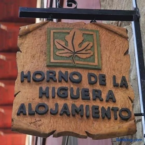 Horno de la Higuera Alojamiento