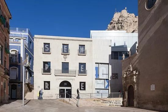 Museo de Arte Contemporaneo de Alicante (MACA)