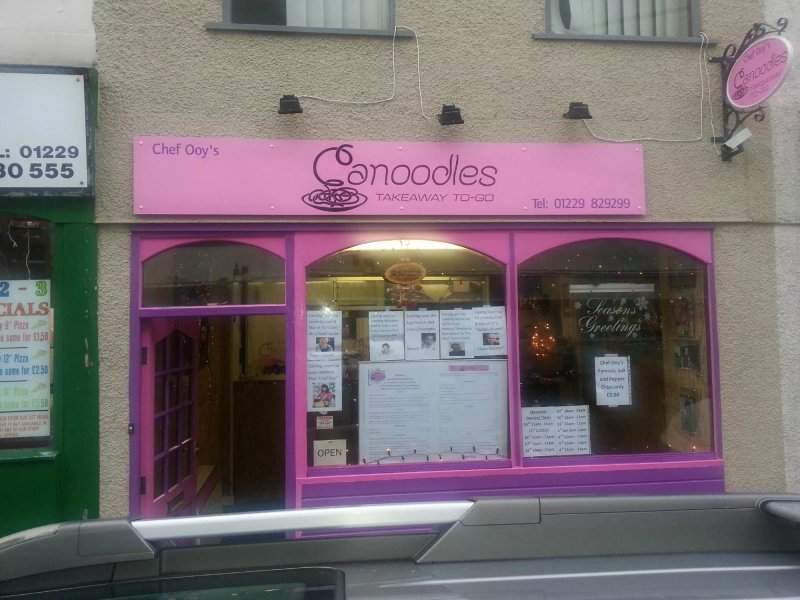 Canoodles
