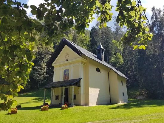 Santuario Della Madonna Del Lares
