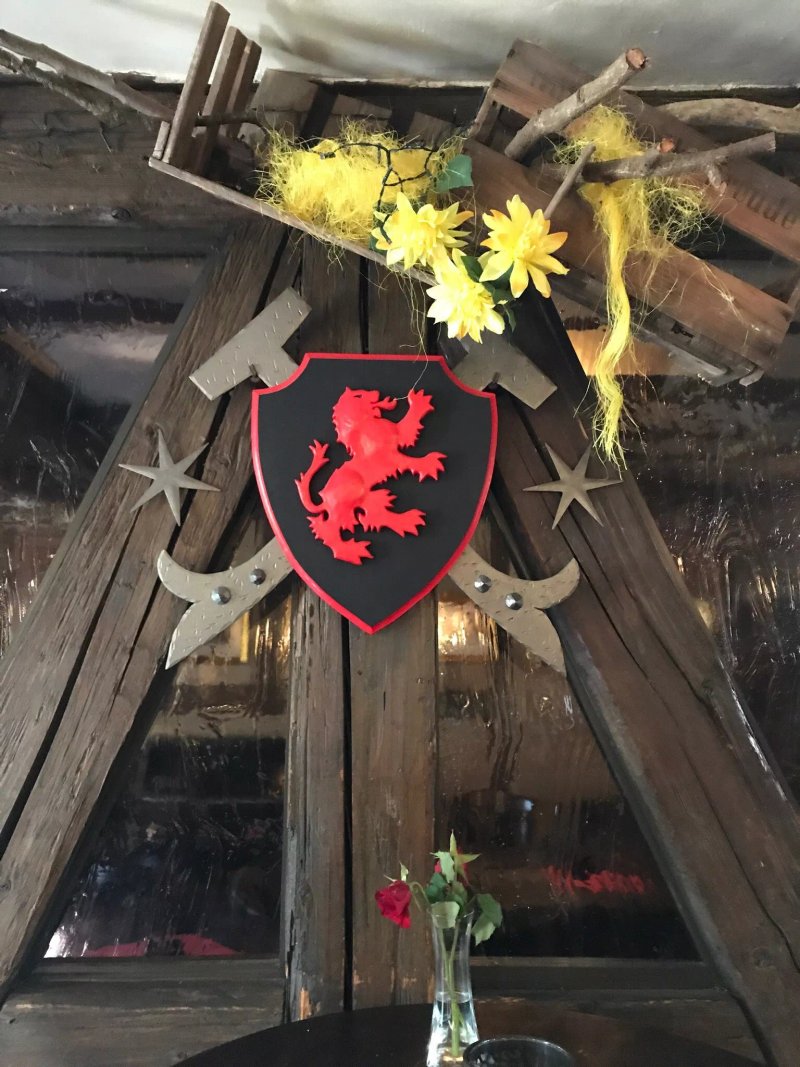 Zum Rothen Lowen