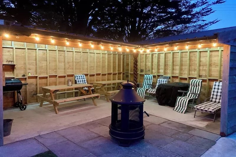 If style, space, and luxury are on your wish list, then do we have the place