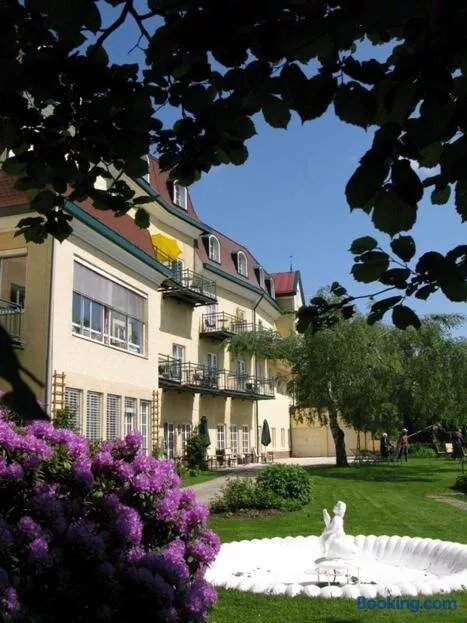 Kur- und Vitalhotel Dr. Petershofer