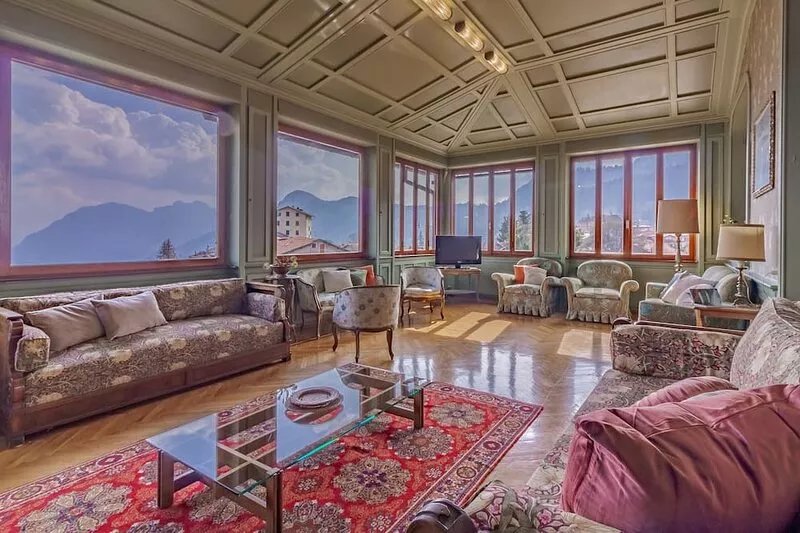 Family Villa with Stunning Lake View by Wonderful Italy