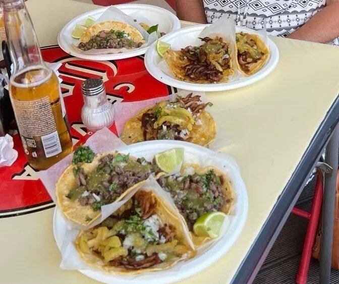 Taqueria “unomas”