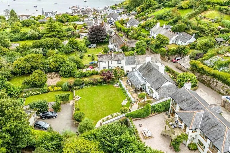 Large family home with River Views