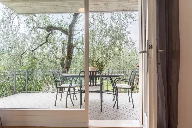 Holiday Apartment “Casa Stefi N1” close to lake Garda with Balcony, Garden