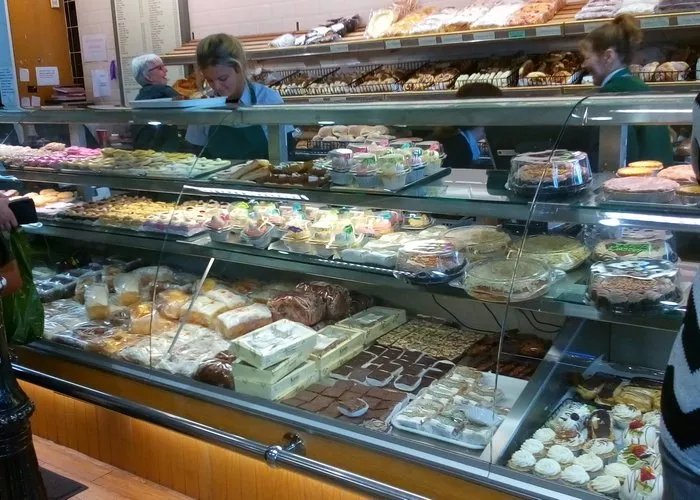 Knotts Cafe and Bakery