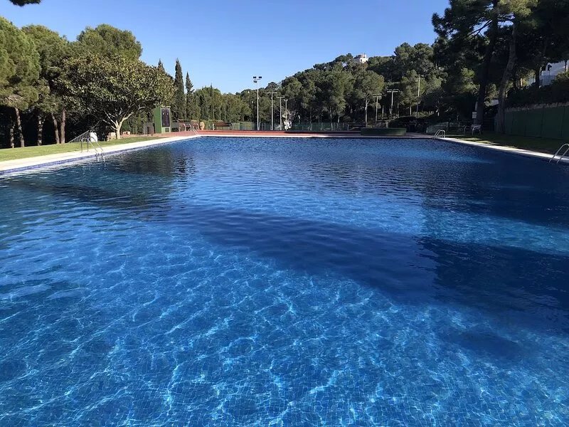 The house is located in the residential area of Cala Nostra TAMARIU