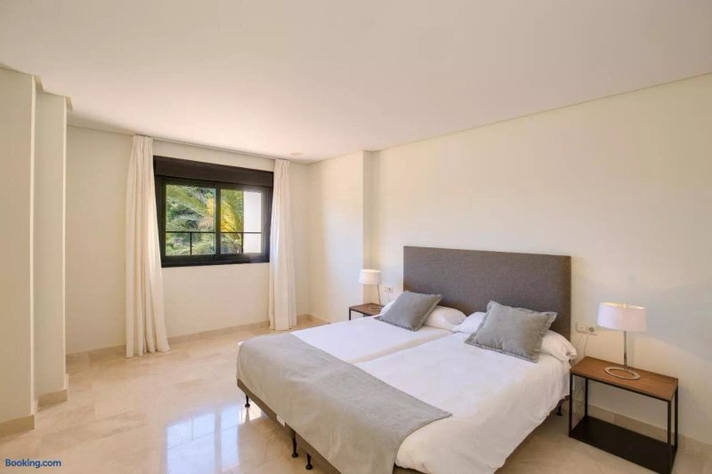 Mistral Beach Suites
