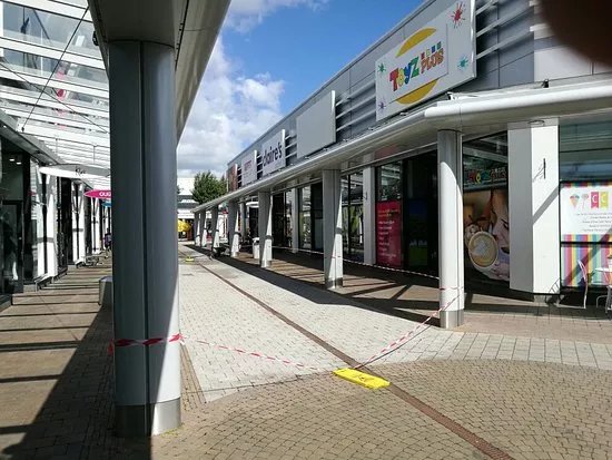 The Junction Shopping Complex