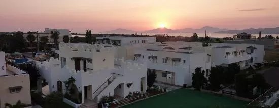 Katras Apartments