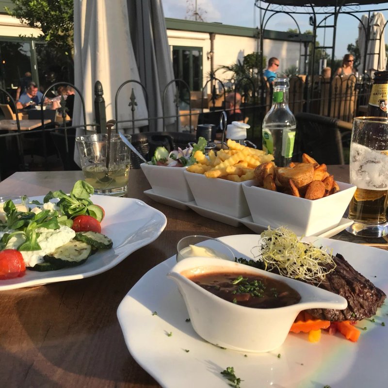 Eet Tapperij Bijsterbosch