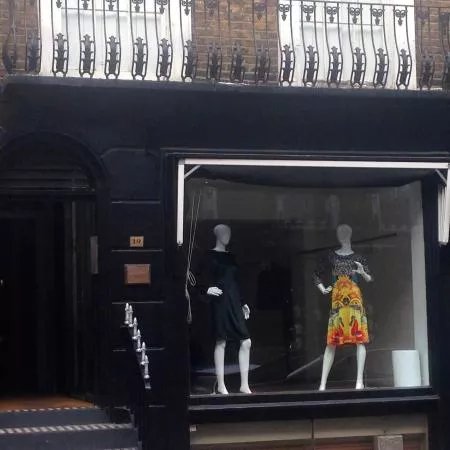 19 Beauchamp Place