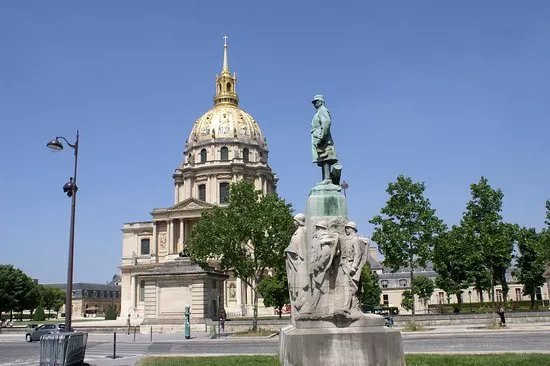 Statue of Marie Emile Fayolle