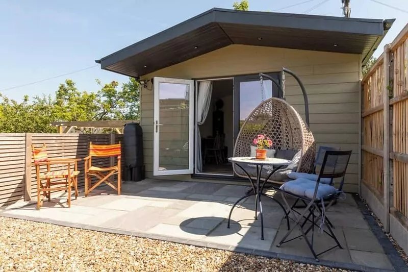 Pear Tree Cabin is a perfect base to explore and dine out at Whitstables many