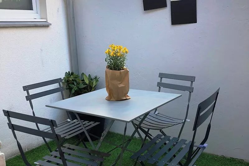 SMALL HOUSE 4P (+2), QUIET, CENTER TOUQUET, BEACH, PARKING. Classified ***