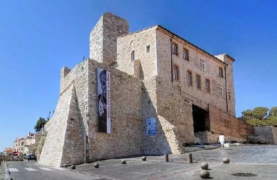 The French Way - Picasso Tour in Antibes