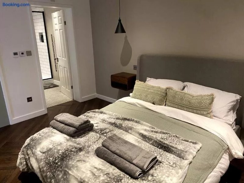 Rooms near Central Bath
