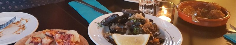 Canaletes Tapas & Wine