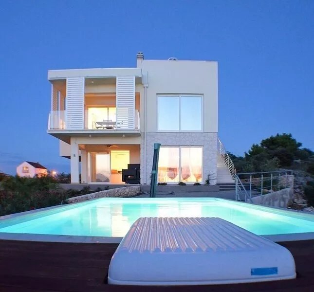 Villa Summer Dreams - a peacful oasis in Murter - suitable for family and groups