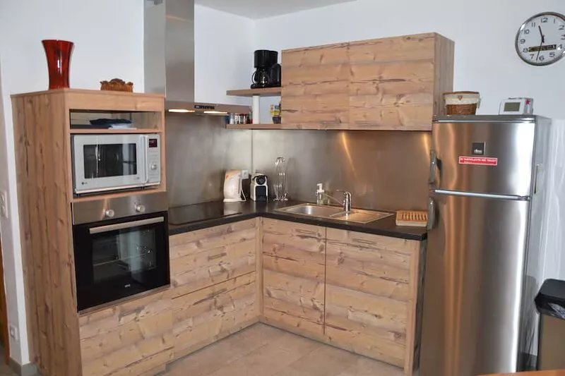 6-person/3-bedroom south-facing gîte!