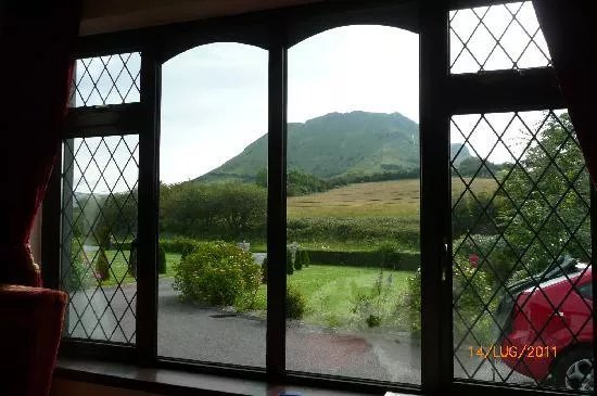 Glen View Farmhouse