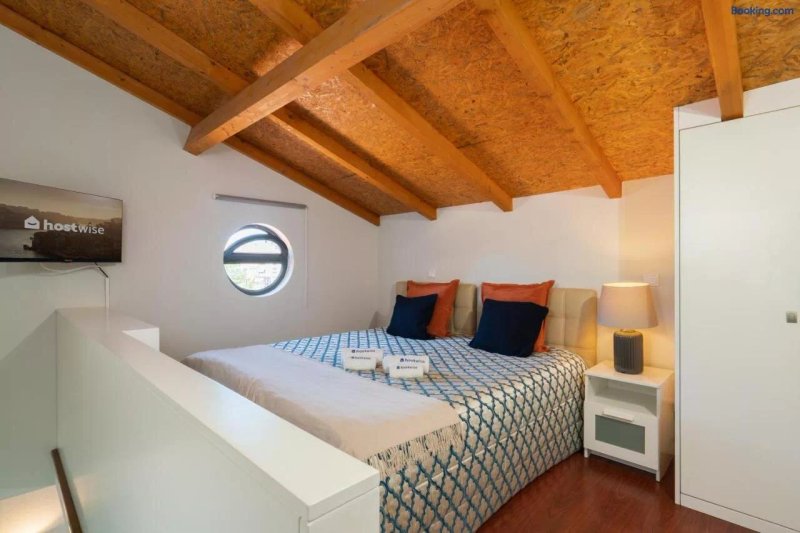 Host Wise - Impressive Restful Houses