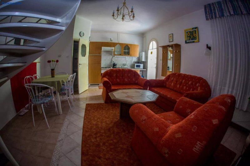Aqua Line Apartmanház