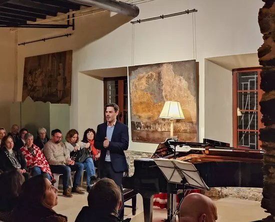 Wkmt Piano School London