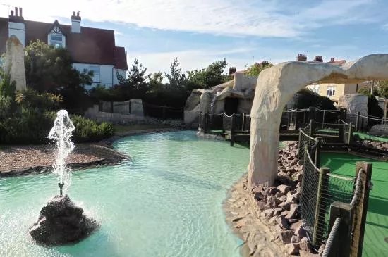 Adventure Golf