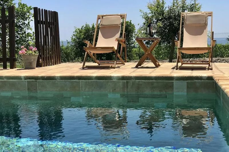 Authentic Sicilian Charm ( with pool, sea view, free wi-fi and parking)