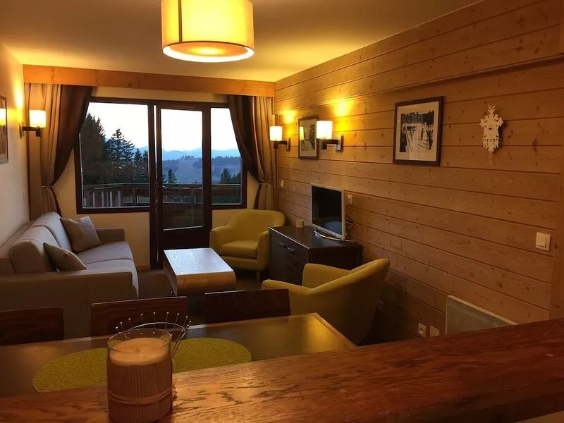 Character apartment (6 persons) 2 bedrooms / Cliff neighborhood