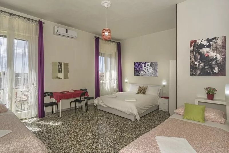 B&B Aliante & 2 Family room Pisa- Tuscany
