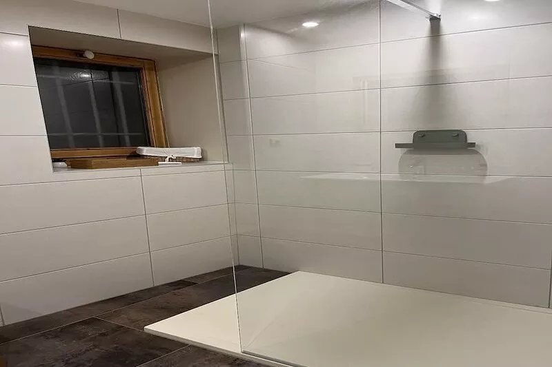 Bourg St Maurice: charming apartment for 4/5 people. Alt 900 m to Seez