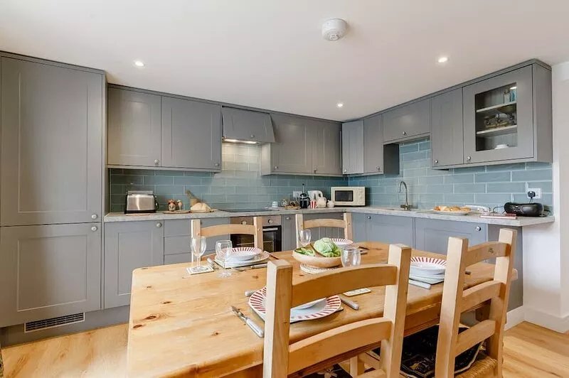 Flat 1, 29 Chapel Street