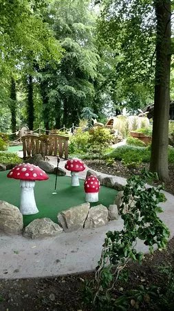 Forgotten Garden Adventure Golf