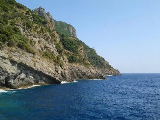 Camogli - San Rocco - Punta Chiappa Trail