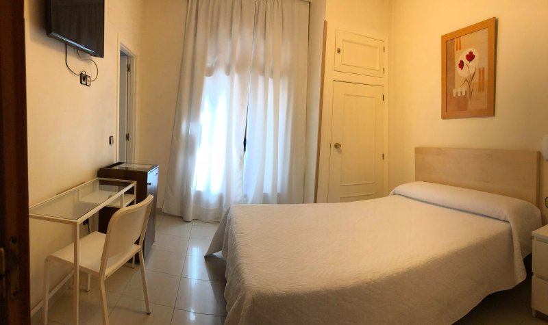 Hostal Cervantes