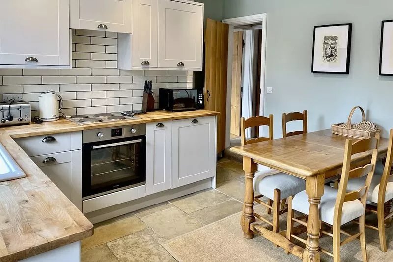 Tucked Away Cottage, Beautiful cottage in central Grassington with parking