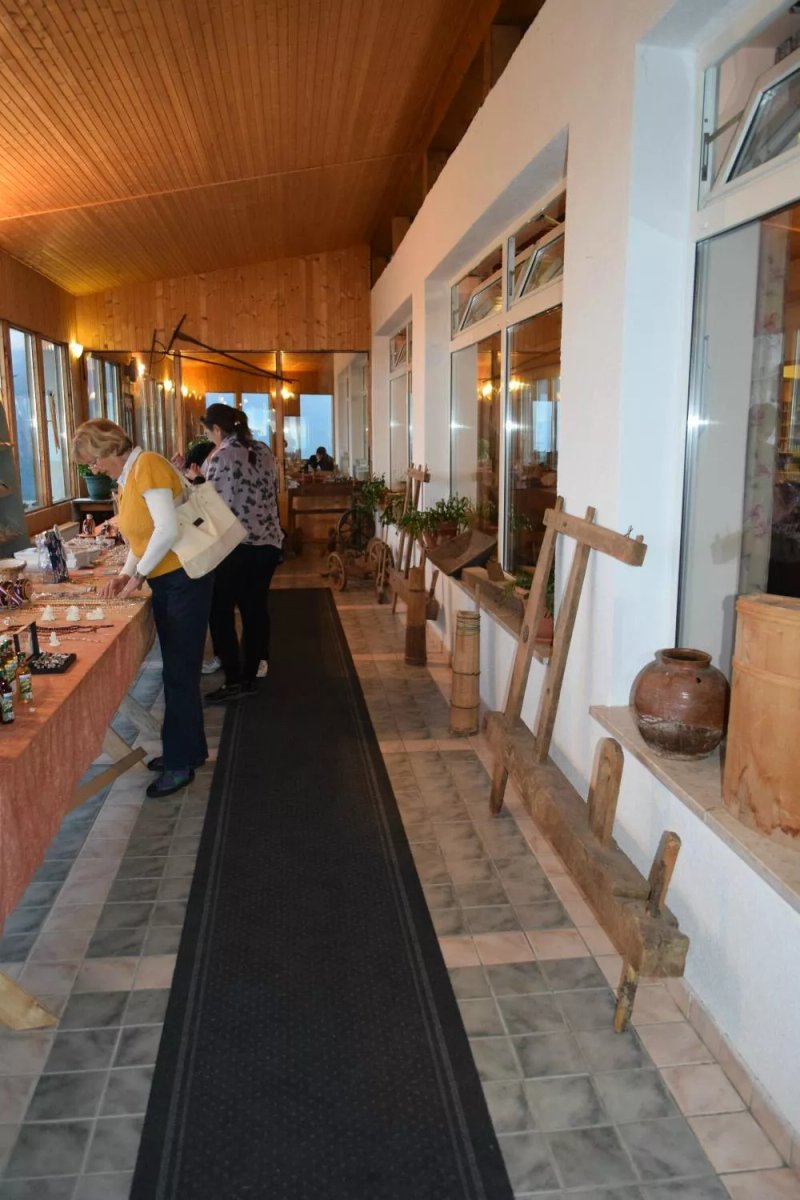 Hotel Degenija Krasno