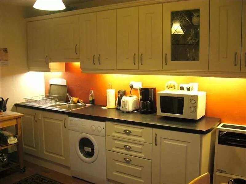 Cozy Cottage on Galway Bay W/Fabulous Sea and Burren Views