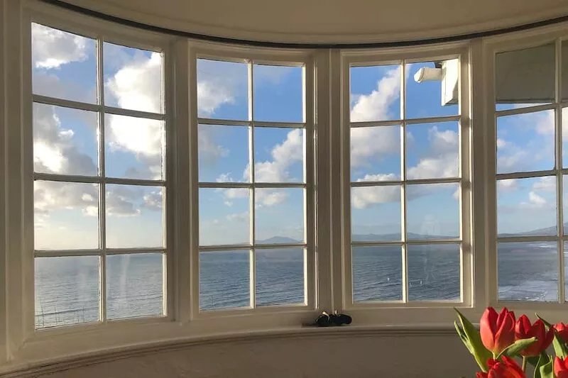 Harlech: Large house in over an acre with the finest views in Eryri (Snowdonia)