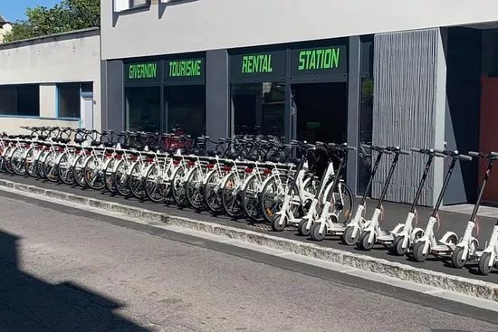 Givernon Rental Station